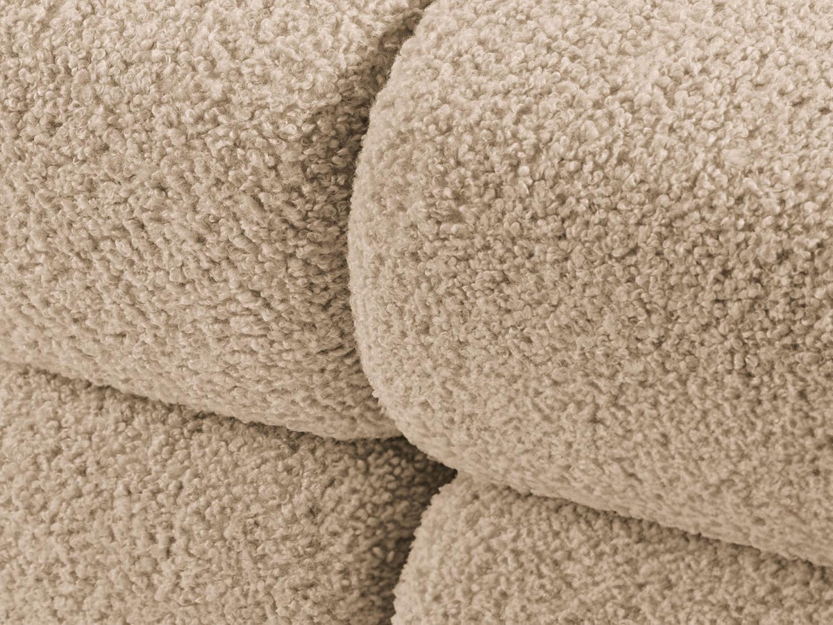 Bellis Boucle modulares Ecksofa rechts 4 Sitzer 155cm in Sand-Rolf präsentiert im Onlineshop von KAQTU Design AG. L-Sofa rechts ist von Micadoni