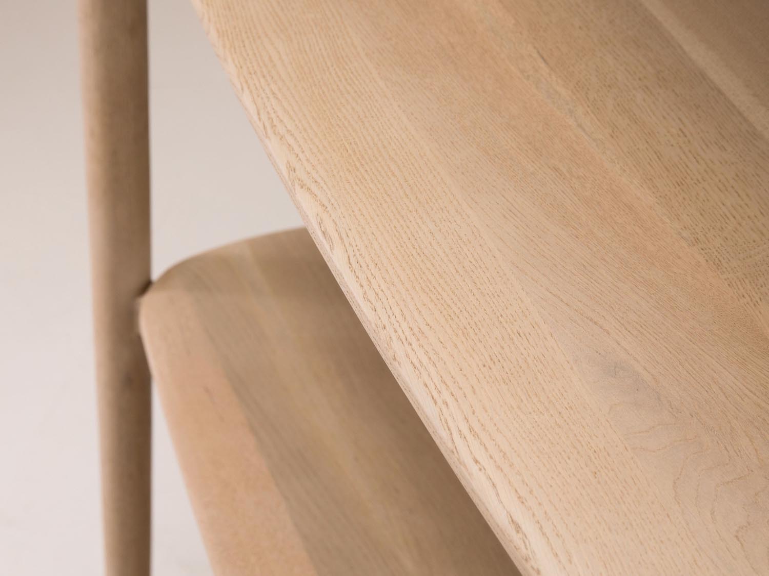 Bücherregal Aires, 110x40x170 in präsentiert im Onlineshop von KAQTU Design AG. Bücherregal ist von Micadoni