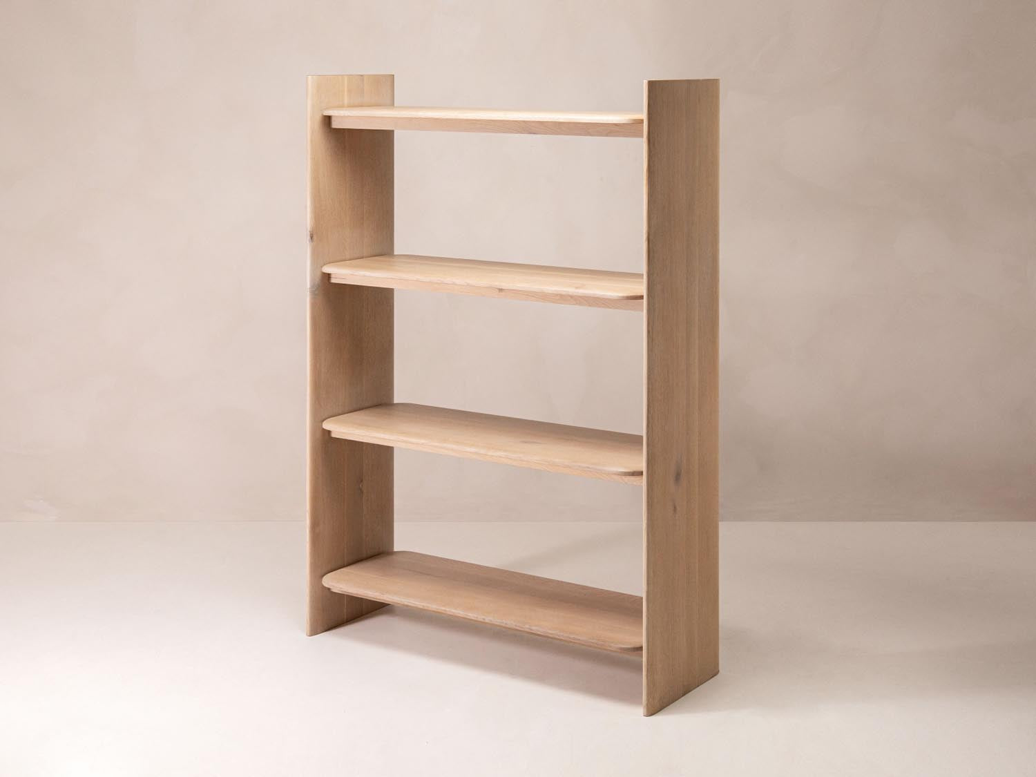 Bücherregal Aggie, 120x40x170 in präsentiert im Onlineshop von KAQTU Design AG. Bücherregal ist von Micadoni