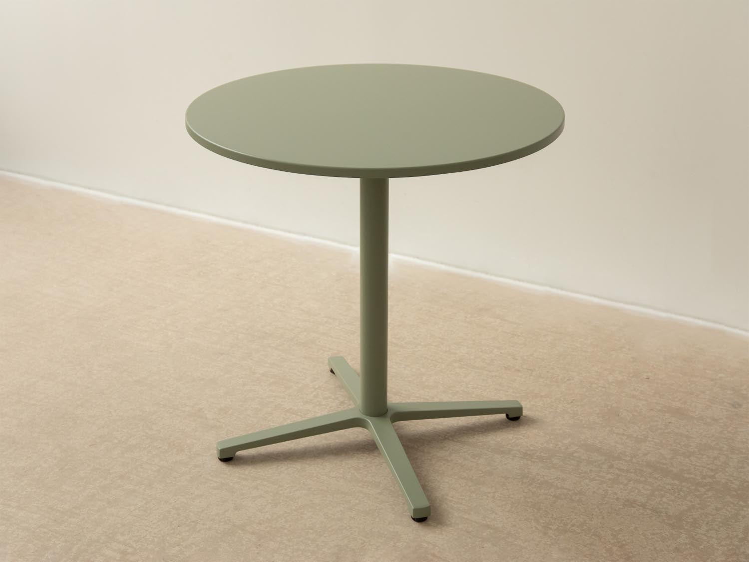 Stylischer Outdoor-Tisch Figueral für 2 Personen, 75x75 cm, ideal für Garten und Terrasse, elegantes Design von Micadoni.