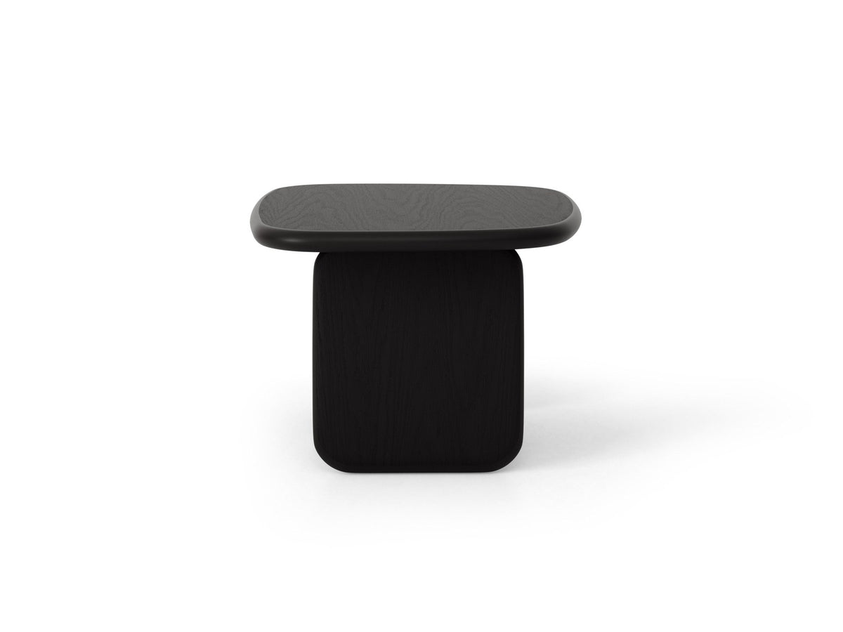 Rechteckiger Kaffeetisch aus Eichenholz mit abgerundeten Kanten und zwei Holzbeinen, Oberfläche in schwarzer Eiche.