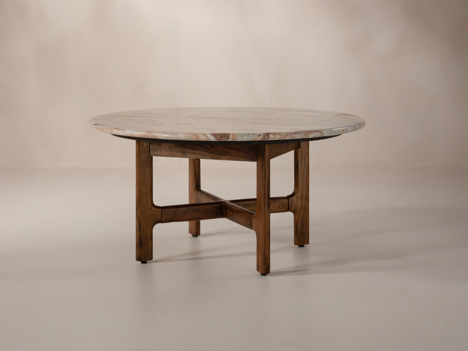 Kaffeetisch Bia 80x80 in präsentiert im Onlineshop von KAQTU Design AG. Couchtisch ist von Micadoni