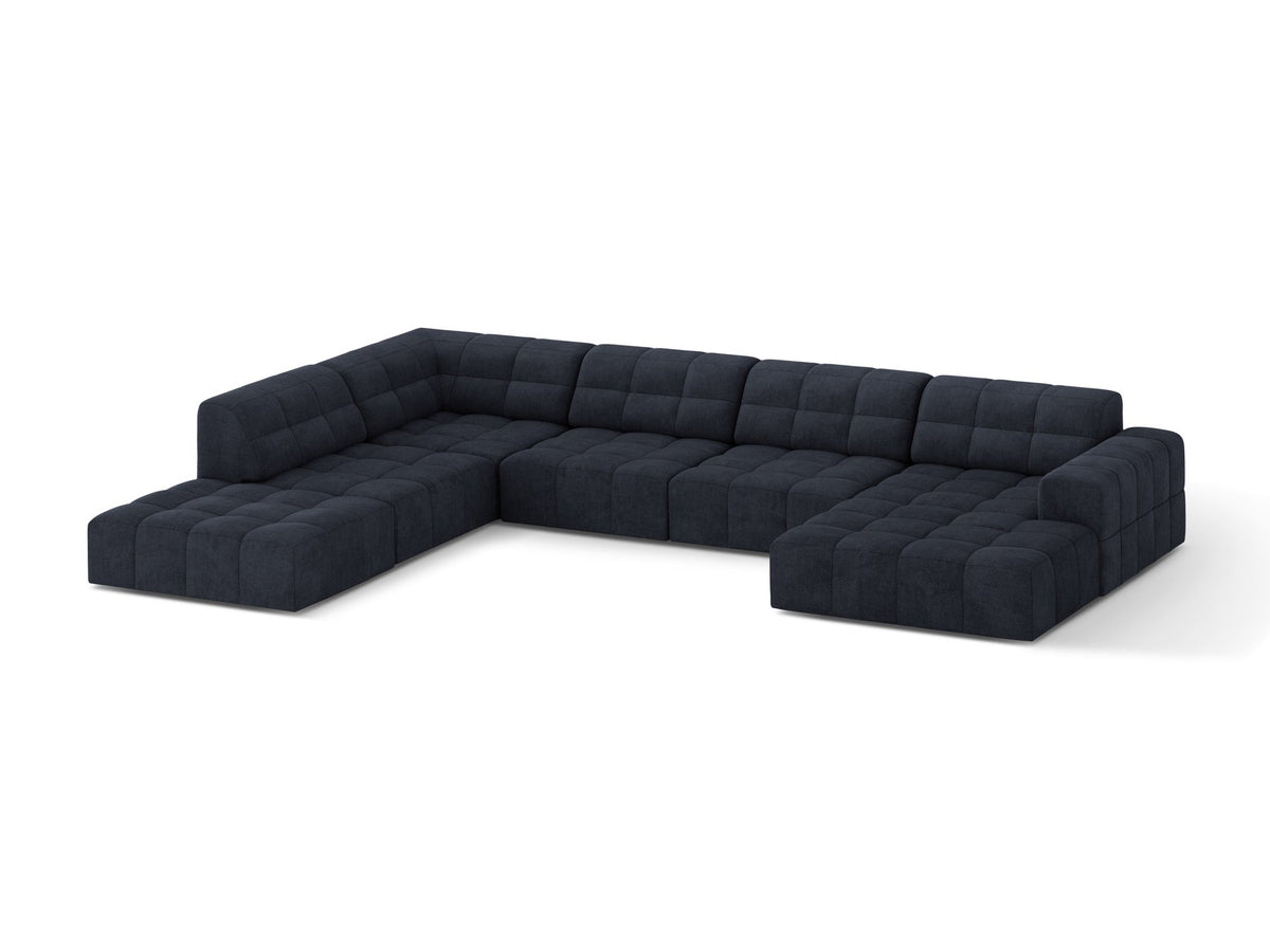 Ecksofa links Jennifer von Micadoni in leichtem Beige mit Bluvel-Stoff, schwarzen Kunststoffbeinen und breiter Sitzfläche.