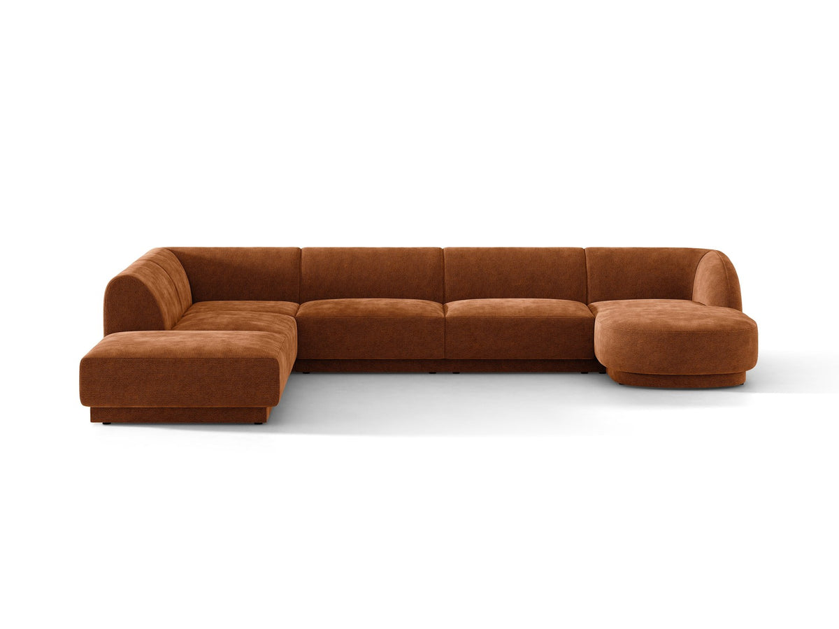 Miley Panoramasofa von Micadoni, Ecksofa links in Dunkelbeige mit Bluvel-Stoffbezug, schwarzen Kunststofffüssen und niedriger Rückenlehne.