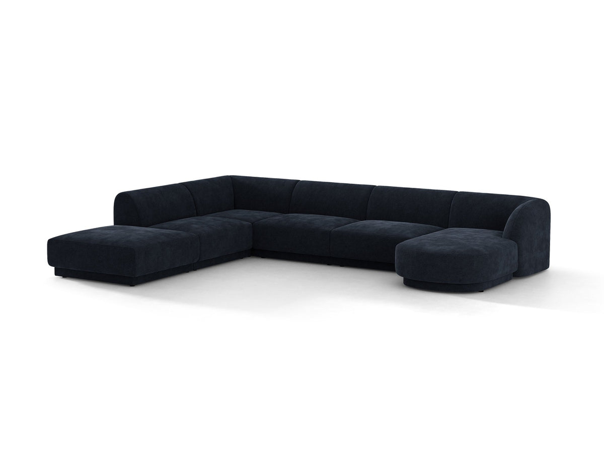 Miley Panoramasofa von Micadoni, Ecksofa links in Dunkelbeige mit Bluvel-Stoffbezug, schwarzen Kunststofffüssen und niedriger Rückenlehne.