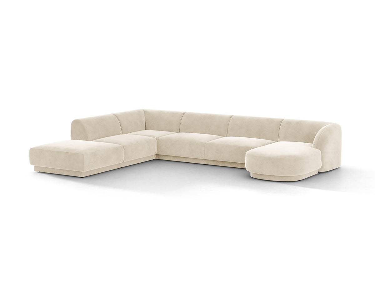 Miley Panoramasofa von Micadoni, Ecksofa links in Dunkelbeige mit Bluvel-Stoffbezug, schwarzen Kunststofffüssen und niedriger Rückenlehne.