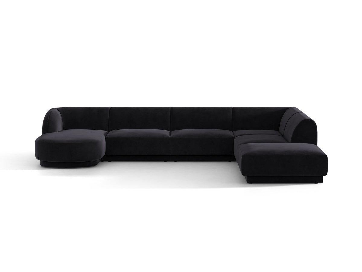 Dunkelbeiges Ecksofa rechts Miley von Micadoni mit Stoffbezug Bluvel, schwarzen Kunststoffbeinen und niedriger Rückenlehne.