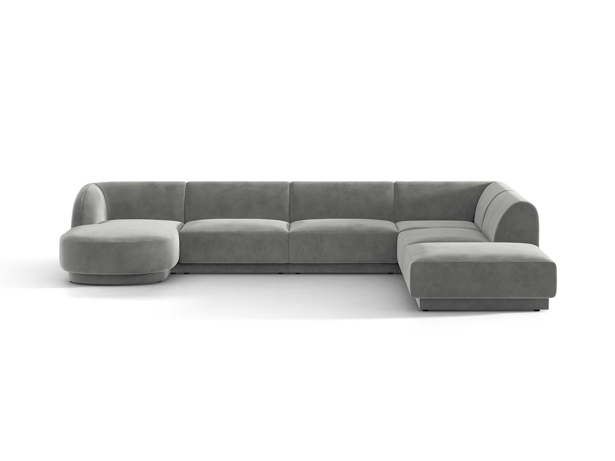 Dunkelbeiges Ecksofa rechts Miley von Micadoni mit Stoffbezug Bluvel, schwarzen Kunststoffbeinen und niedriger Rückenlehne.