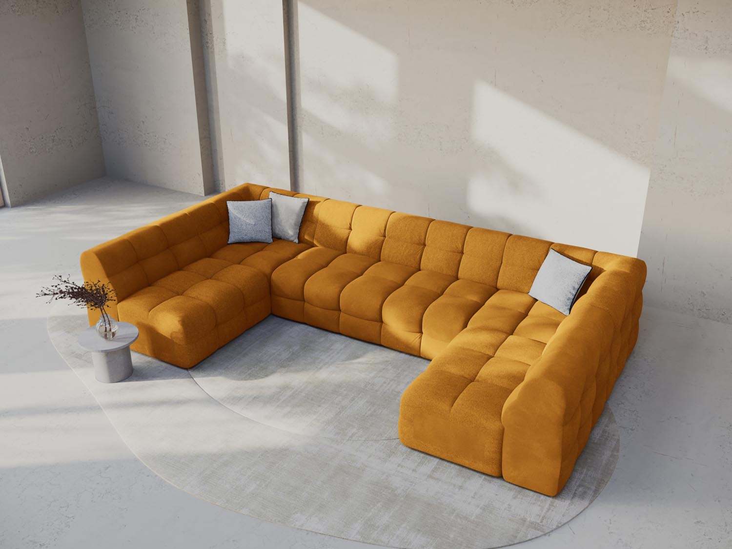 Elegantes Kendal Velour Panoramic Sofa in senfgelbem Samt, ideal für stilvolle Wohnräume und gesellige Abende. 7-Sitzer von Micadoni.