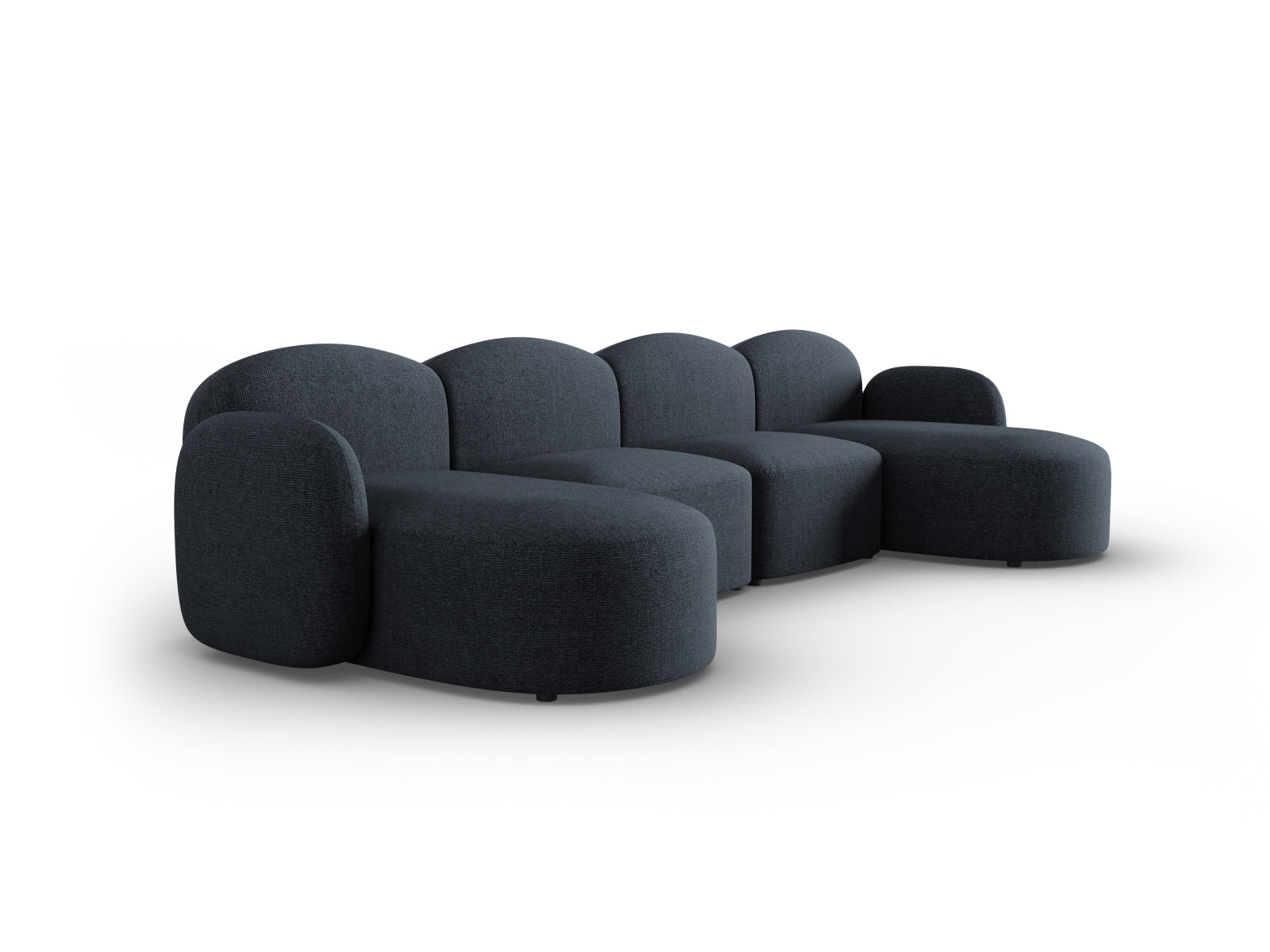 Entdecken Sie das stilvolle Blair Panoramic Sofa 6 Sitzer von Micadoni – ein luxuriöses Velours Sofa, das modernen Komfort und Eleganz vereint.