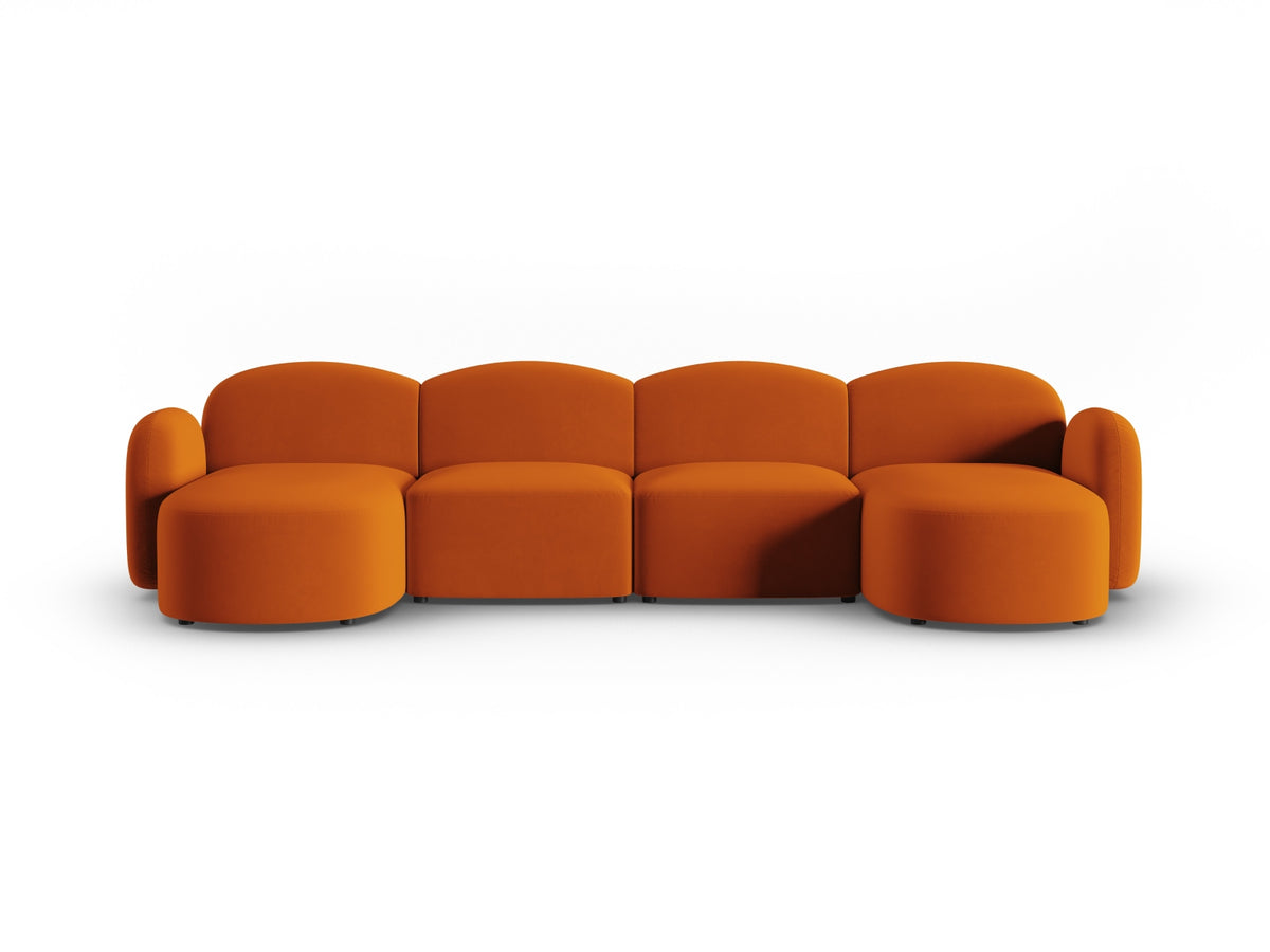 Blair Velour Panoramic Sofa 6 Sitzer in Terracotta-Casino präsentiert im Onlineshop von KAQTU Design AG. 5er Sofa ist von Micadoni