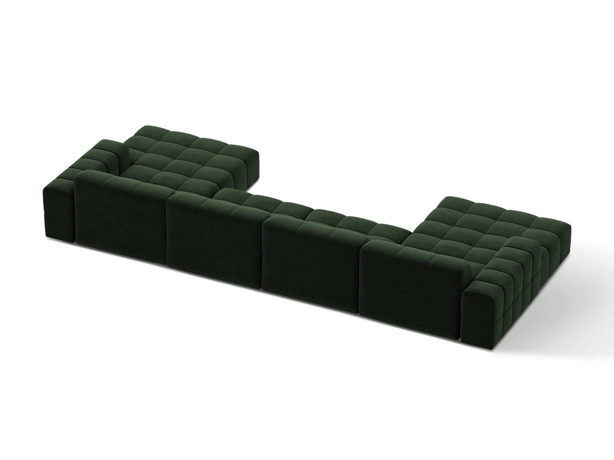 Panoramasofa Jennifer von Micadoni in leichtem Beige, grosses Ecksofa mit Stoffbezug Bluvel 22 und schwarzen Kunststoffbeinen.