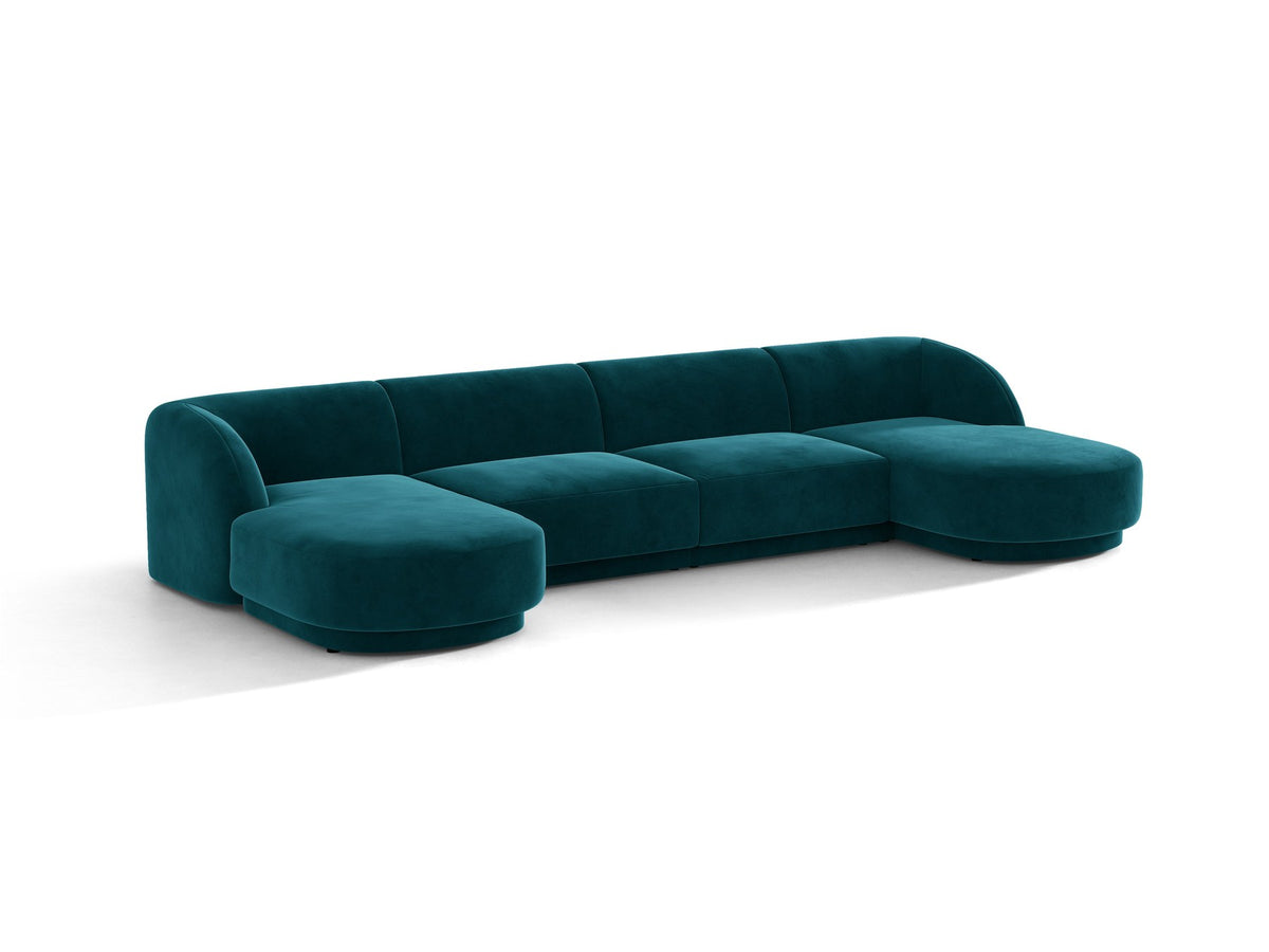 Dunkelbeiges Panorama-Ecksofa Miley von Micadoni mit Bluvel-Stoffbezug, L-Form, schwarzen Kunststoffbeinen und niedriger Rückenlehne.