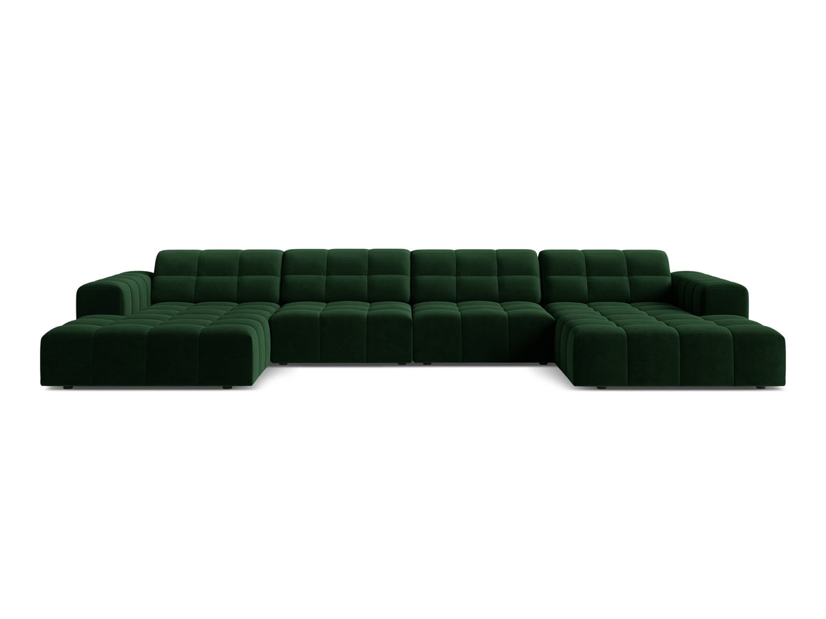 Panoramasofa Jennifer von Micadoni in leichtem Beige, grosses Ecksofa mit Stoffbezug Bluvel 22 und schwarzen Kunststoffbeinen.