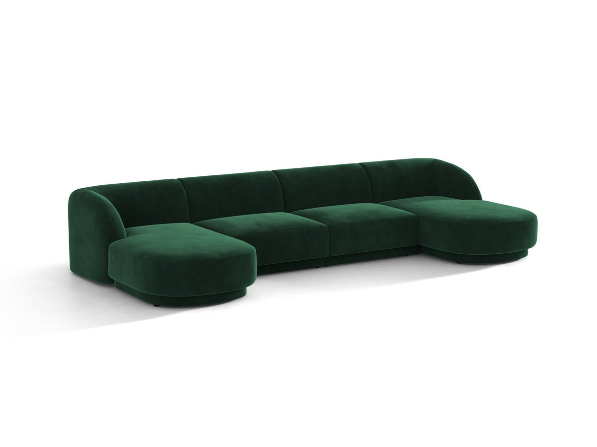 Dunkelbeiges Panorama-Ecksofa Miley von Micadoni mit Bluvel-Stoffbezug, L-Form, schwarzen Kunststoffbeinen und niedriger Rückenlehne.