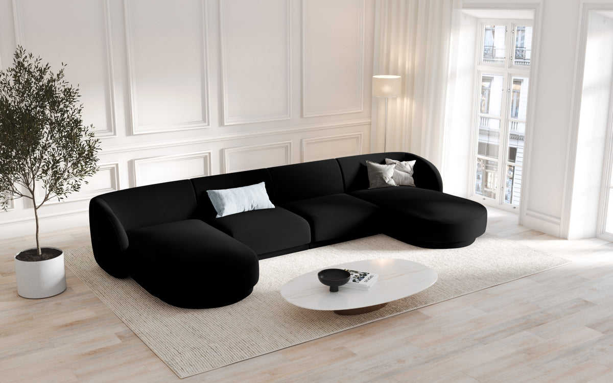 Miley Velour Panoramic Sofa 5 Sitzer in Black-Bluvel präsentiert im Onlineshop von KAQTU Design AG. 3er Sofa ist von Micadoni