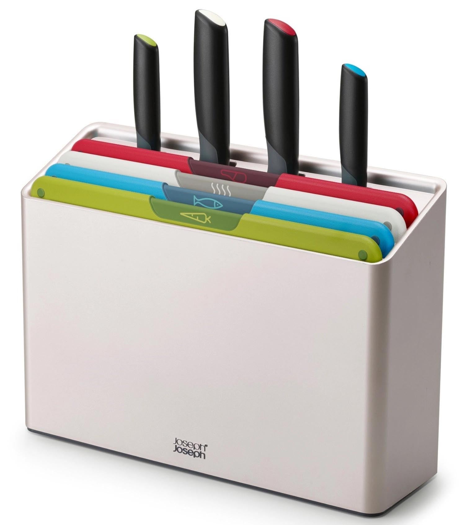 Folio Icon Plus 8tlg. Messerset multicolor in Mehrfarbig präsentiert im Onlineshop von KAQTU Design AG. Schneidbrett ist von Joseph Joseph