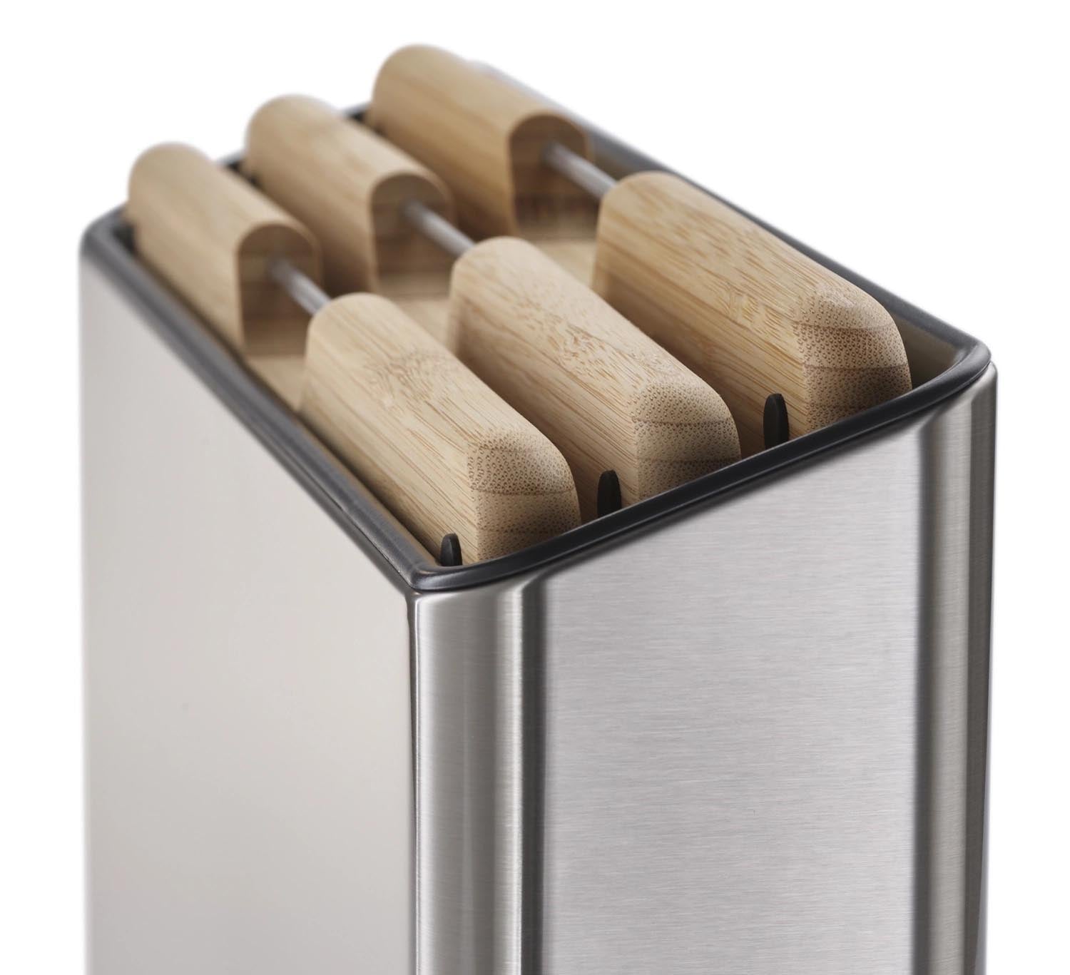 Elegantes 3-teiliges Schneidebrett-Set aus Bambus und Edelstahl von Joseph Joseph, ideal für stilvolles und hygienisches Kochen.