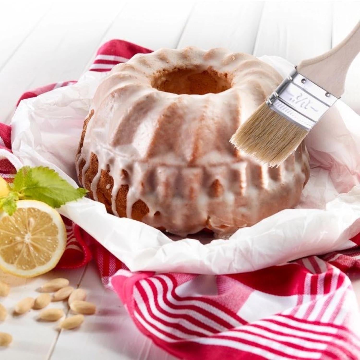 Hochwertiger Küchenpinsel aus Naturmaterialien, perfekt für Back- und Kochanwendungen, Masse: 19,5x3,9x0,9 cm, von Westmark.