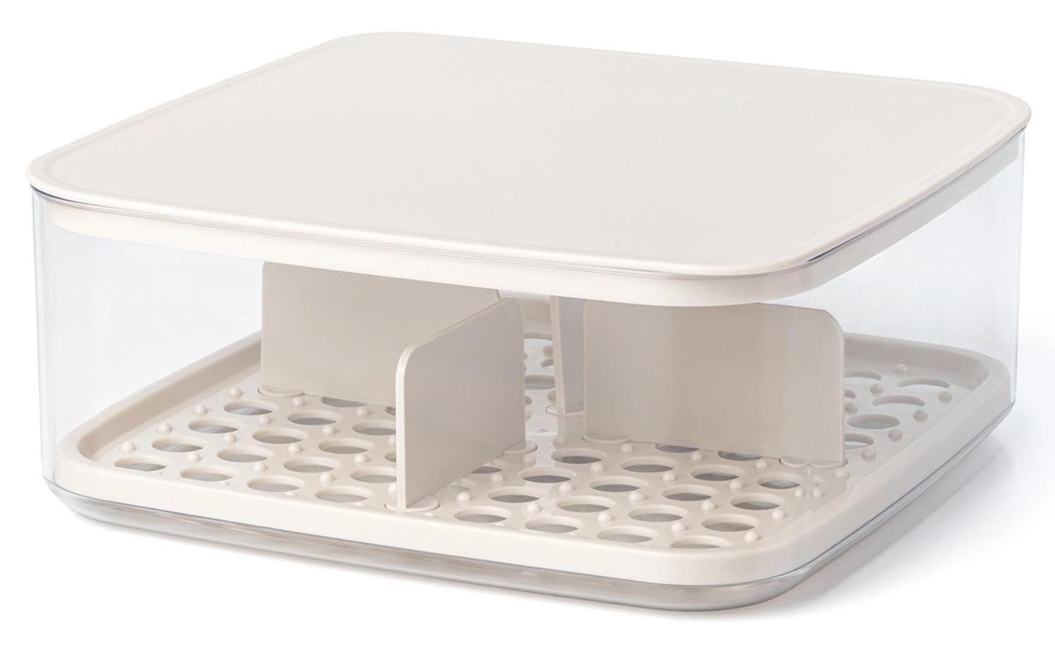 Amuse Life Specialty Cheese 242 X 241 X 96mm Beige in Transparent präsentiert im Onlineshop von KAQTU Design AG. Aufbewahrungsbehälter ist von Amuse