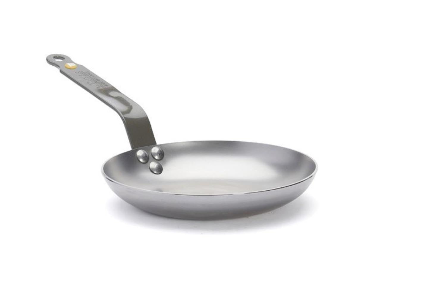 Robuste MINERAL B ELEMENT Omelettepfanne, 28cm, ideal für Induktion, aus hochwertigem Eisen für perfekte Bratergebnisse.