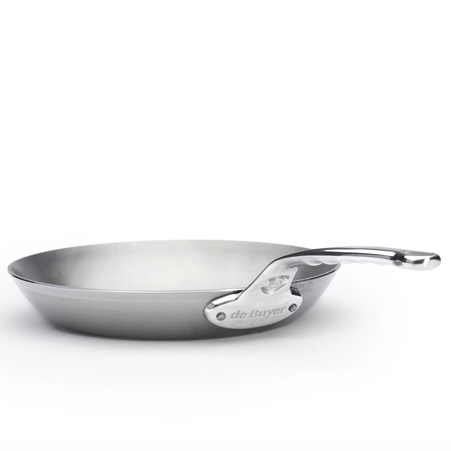 Hochwertige Eisenpfanne von de Buyer, 28 cm, induktionsgeeignet, robust und ideal für scharfes Anbraten und Bratkunst.