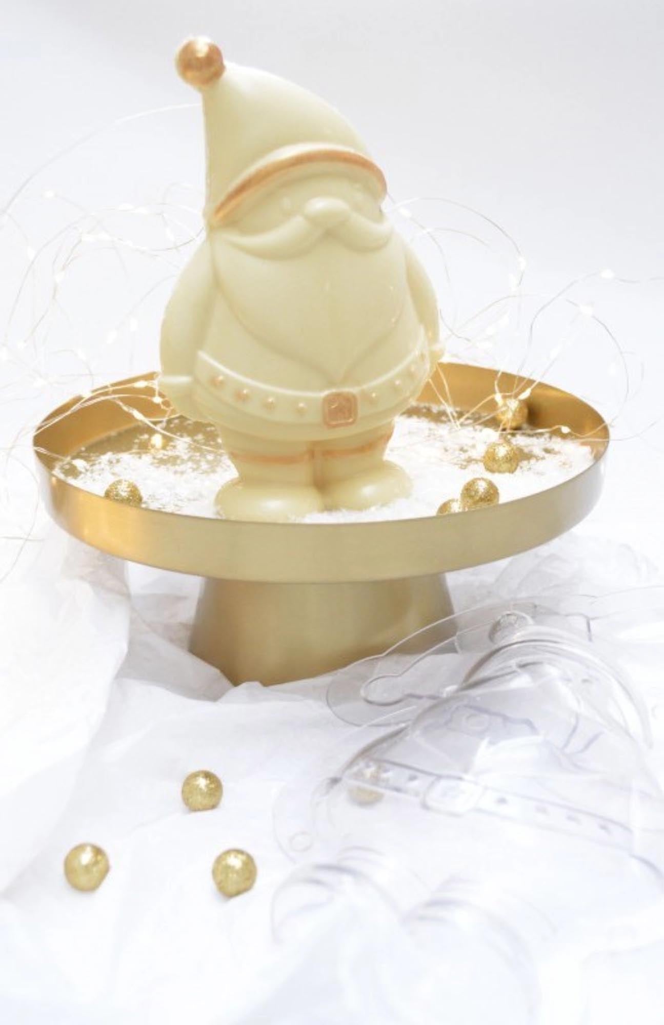 Kreieren Sie mit der 3D-Schokoladenform von Scrap Cooking detailreiche Schoko-Weihnachtsmänner – perfekt für Ihre festlichen Leckereien.