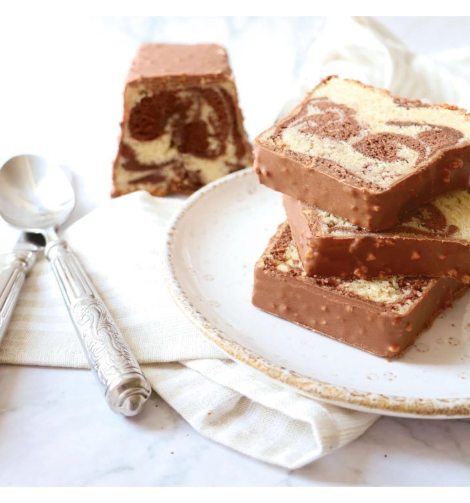 Fertiger Zuckerguss Rocher in Milchschokolade von Scrap Cooking, 400g, ideal für das Dekorieren von Kuchen und Süßspeisen.