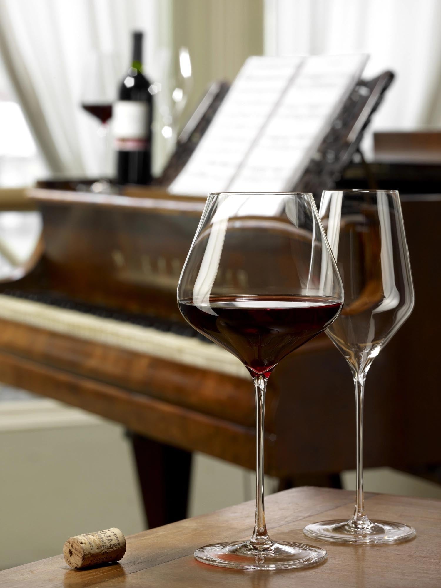 Elegantes 6er Set Stölzle Quatrophil Burgunder-Gläser, 708ml, 245mm hoch, perfekt für stilvollen Weingenuss und anspruchsvolle Tischkultur.