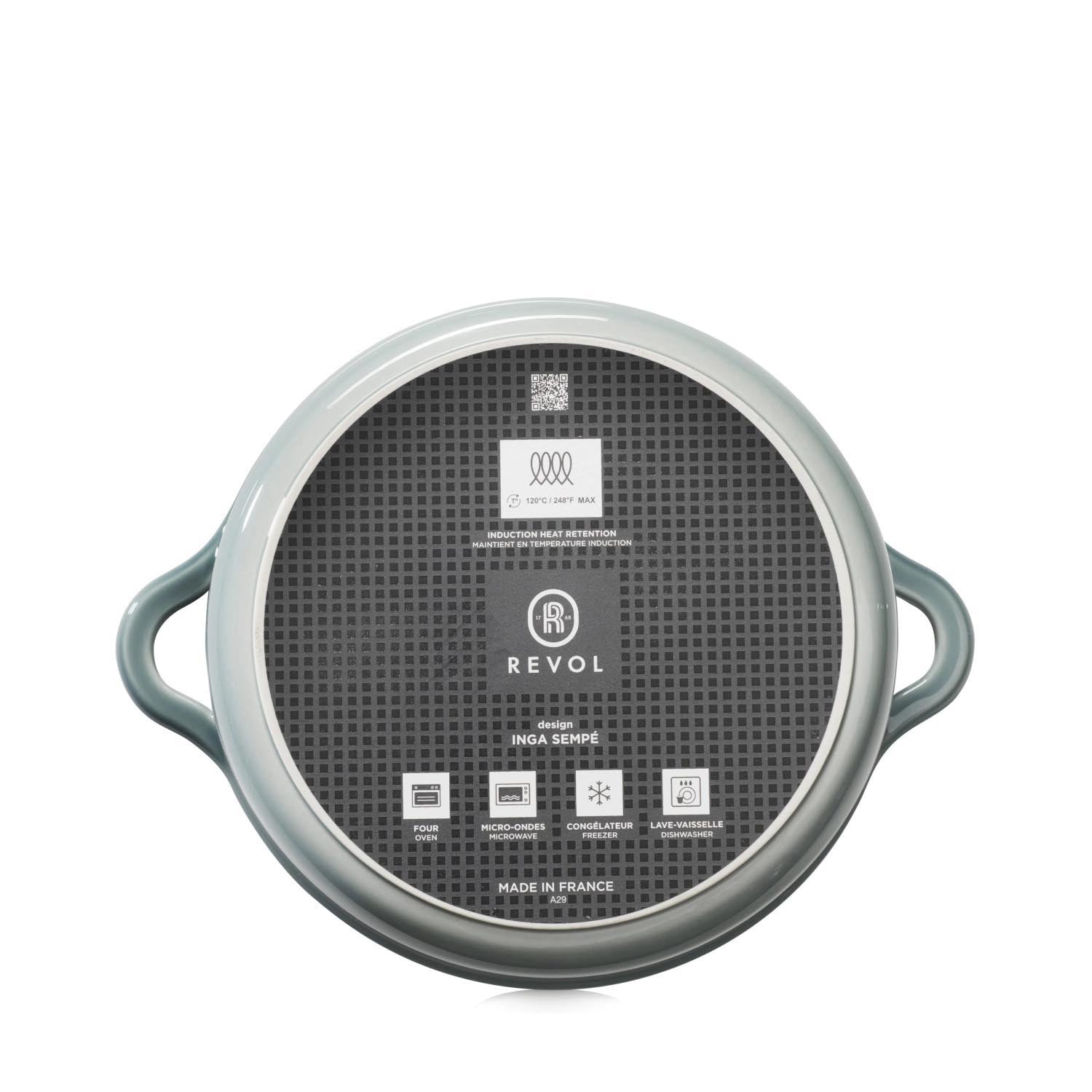 Stilvolle Induktionskasserolle D26cm in wolkengrau von Revol, perfekt für modernes Kochen, ohne Deckel, robust und elegant.