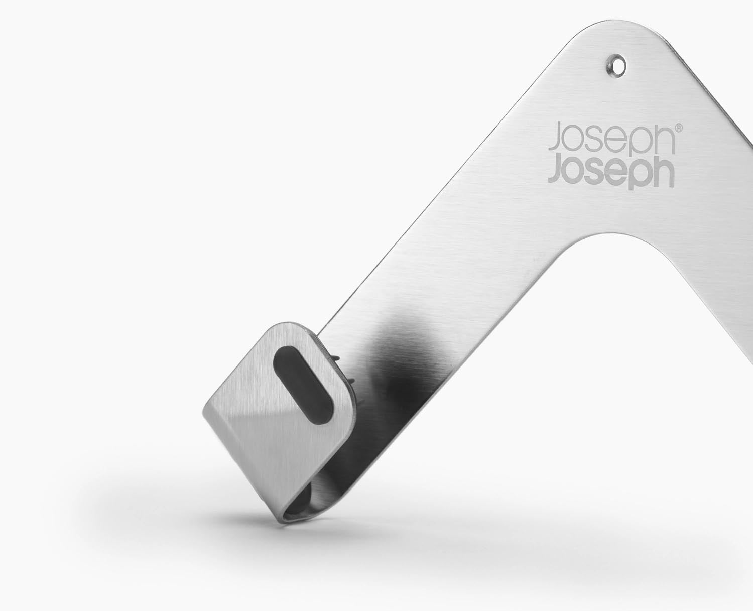 Stilvoller 2er Pfannendeckelhalter aus Edelstahl von Joseph Joseph, perfekt für platzsparende und ordentliche Aufbewahrung in der Küche.