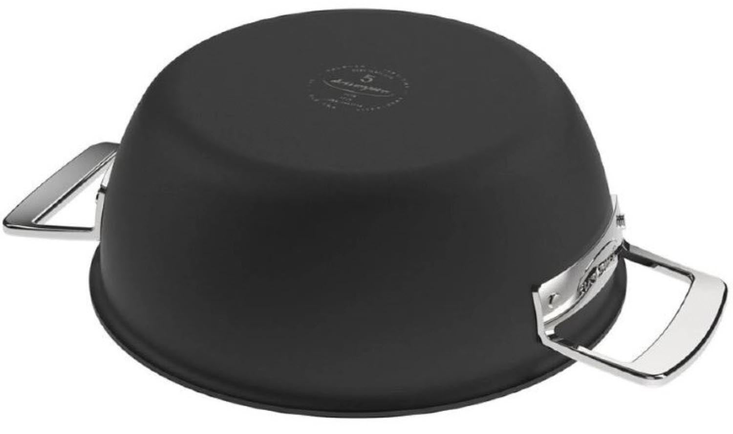 Hochwertiger Schmortopf aus Edelstahl, 24 cm, ideal für langsames Garen, von Demeyere, langlebig und stilvoll.