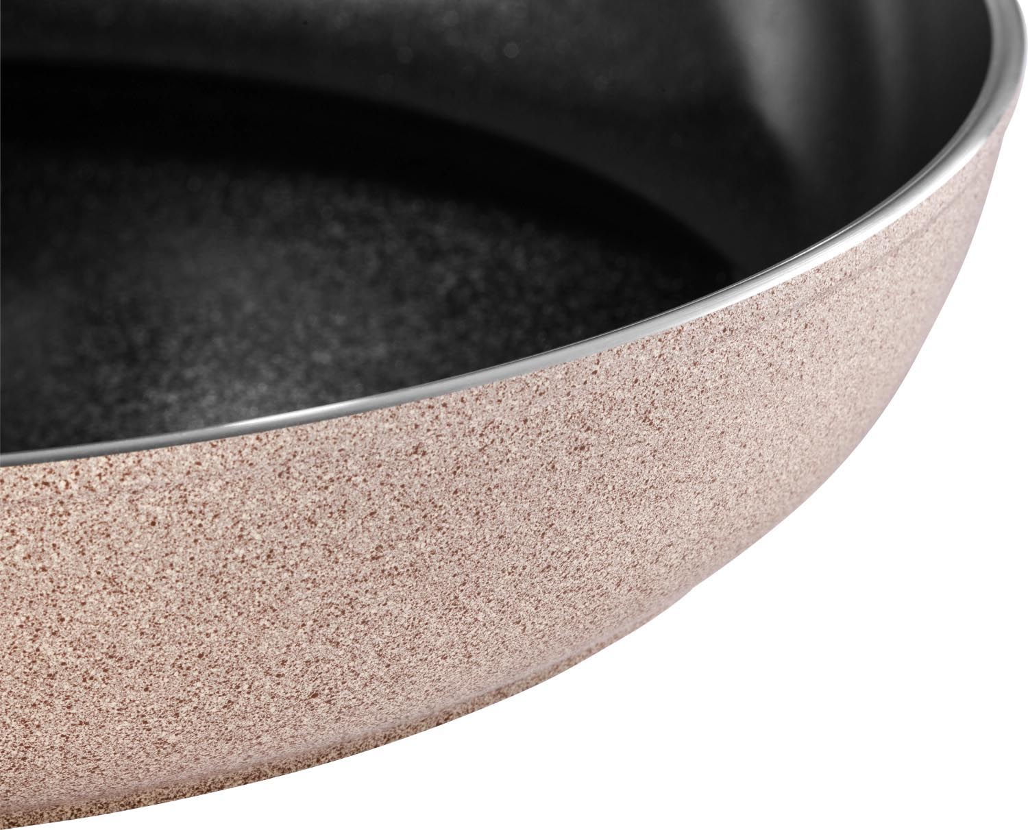 Die Ballarini Ledro Bratpfanne 28cm bietet exzellente Antihaft-Eigenschaften, gleichmässige Hitzeverteilung und modernes Design.