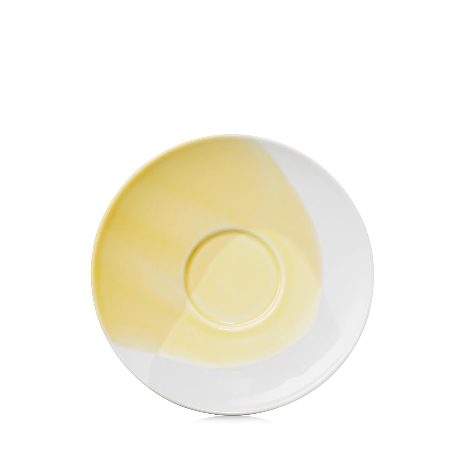 Confluence Tee Untertasse D16cm H2.2cm safran alab. weiss in Gelb präsentiert im Onlineshop von KAQTU Design AG. Espressotassen ist von Revol