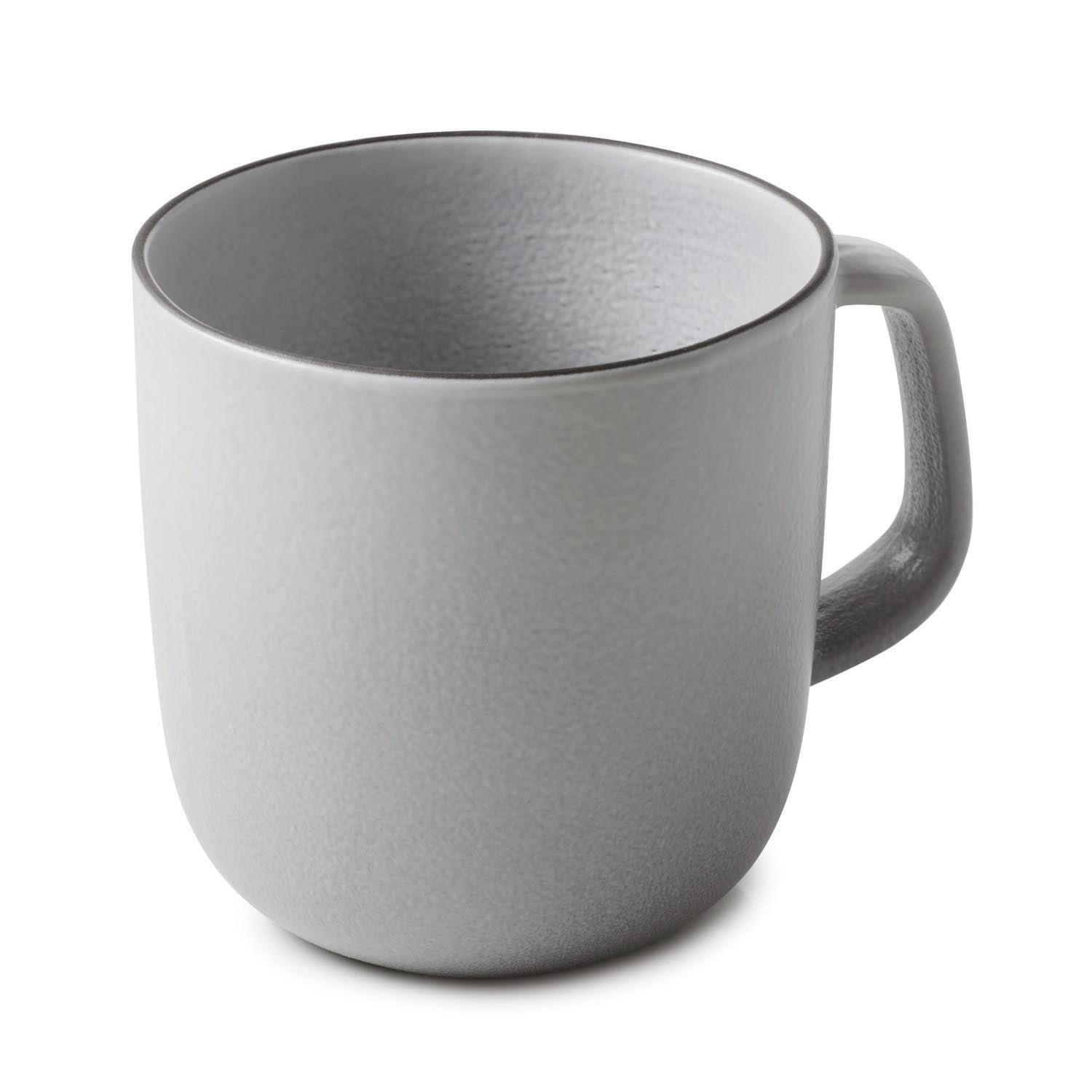 Equinoxe Kaffeebecher D9cm H9.5cm 33cl pfeffer in Silber präsentiert im Onlineshop von KAQTU Design AG. Espressotassen ist von Revol