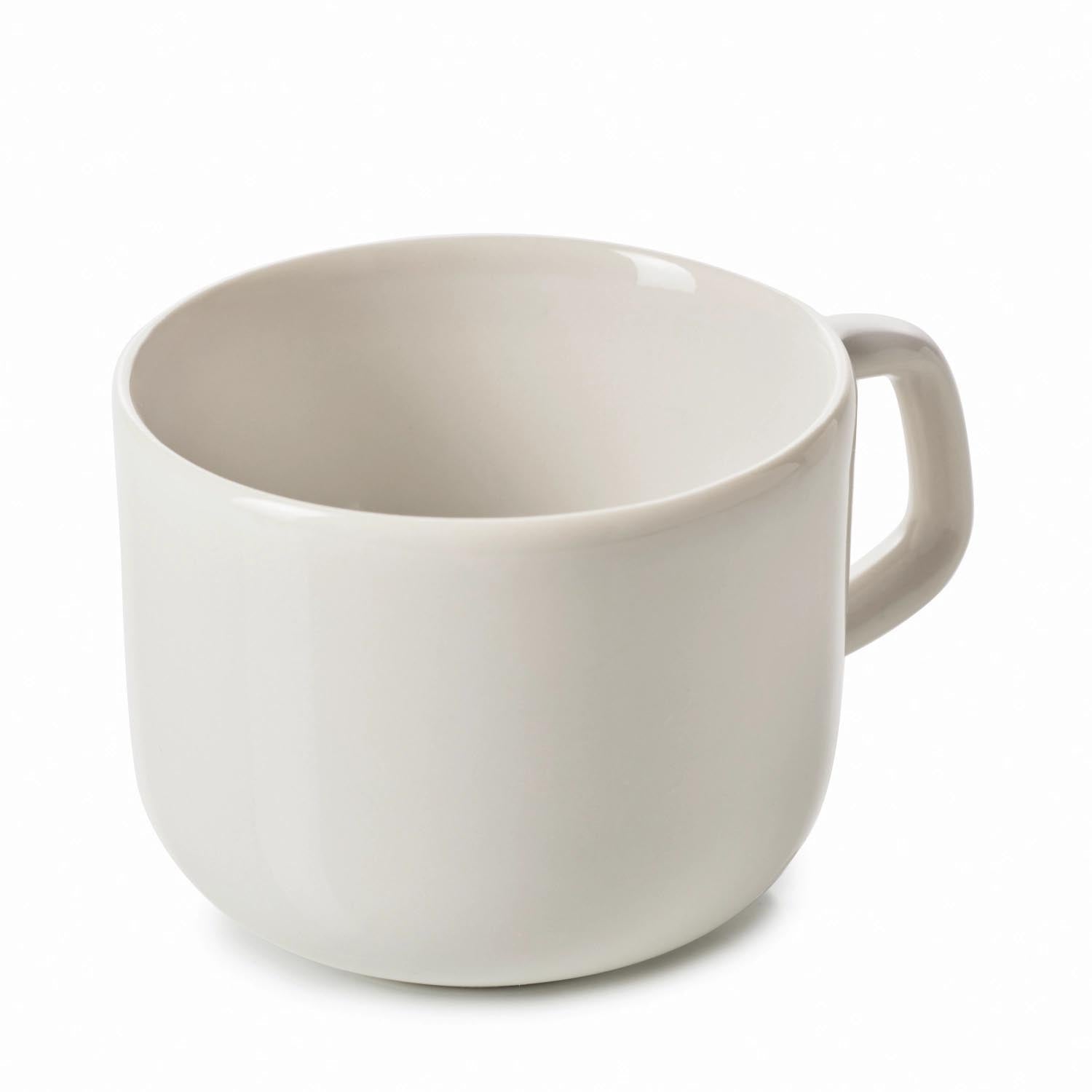 Madeleine Espressotasse D6.5cm H5.5cm 8cl alabaster weiss in Weiss präsentiert im Onlineshop von KAQTU Design AG. Espressotassen ist von Revol