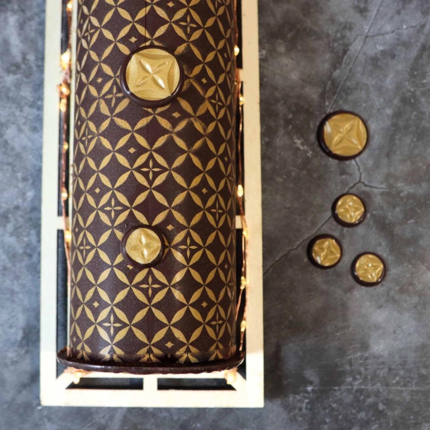 Goldene Transferbögen mit Schokogeschmack im 2er Set von Scrap Cooking – perfekt für edle und kreative Dessertdekorationen.