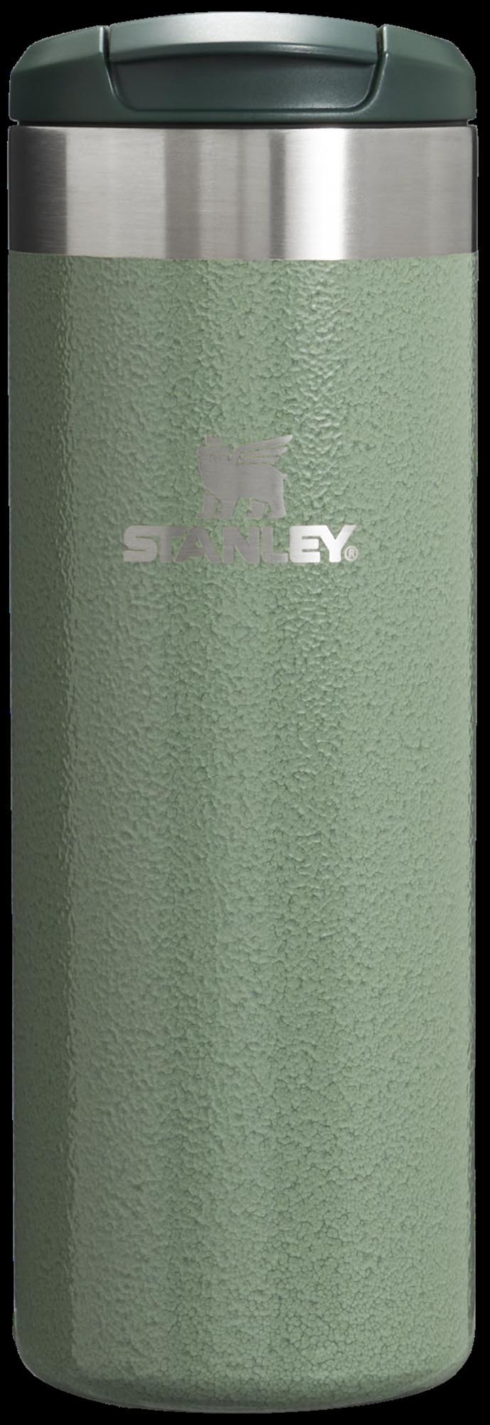 AeroLight Transit Mug 0.47l hammertone green in Grün präsentiert im Onlineshop von KAQTU Design AG. Trinkflasche ist von Stanley