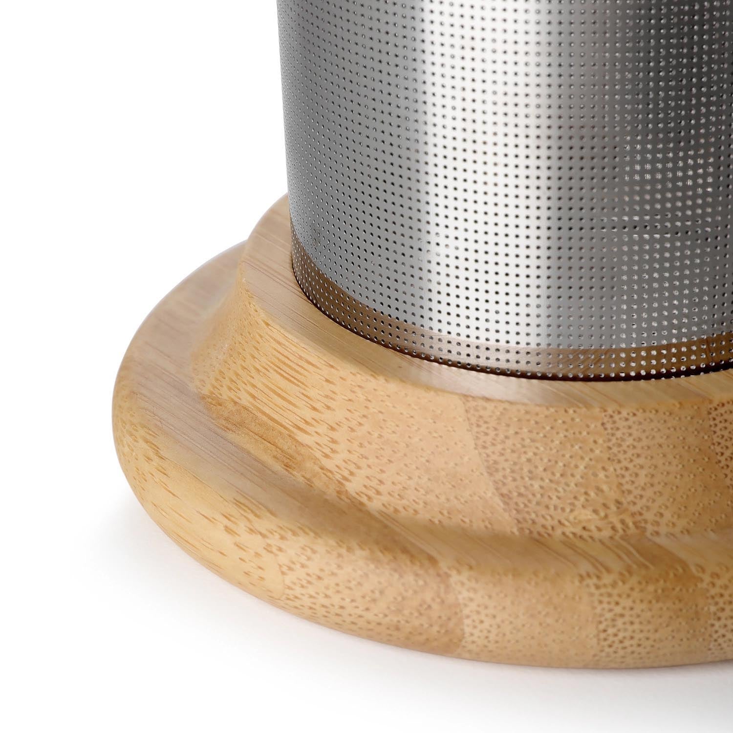 Doppelwandige 500ml Tasse mit Infuser von Viva, hält Tee warm, modernes Design, ideal für stilvollen Teegenuss.