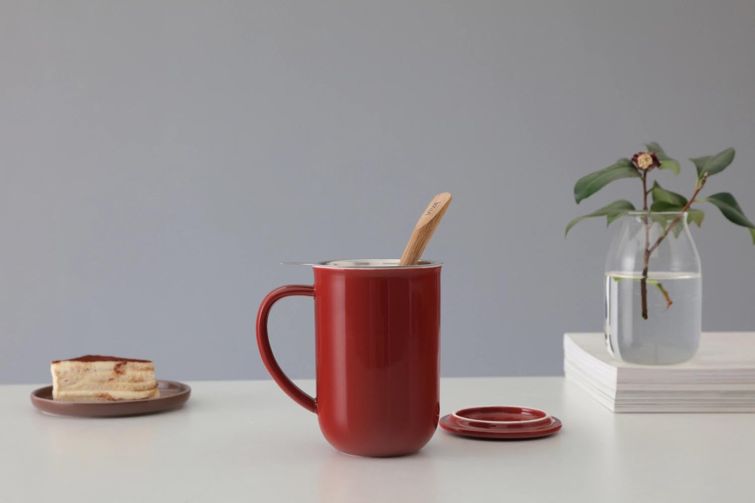 Porzellan-Teetasse 500ml, 14cm hoch, in edlem Cranberry-Rot, Viva Minima Balance, perfekt für stilvollen Teegenuss.