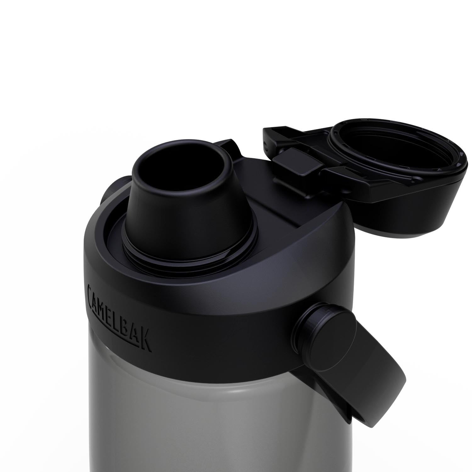 Die Camelbak Thrive Chug 0.75l Charcoal ist eine moderne Trinkflasche mit praktischem Chug-Verschluss, perfekt für den aktiven Alltag.