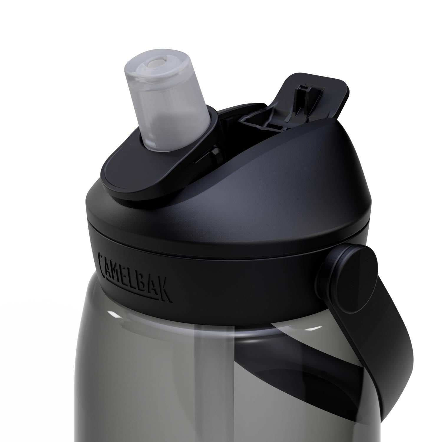Die CamelBak Thrive Flip Straw 1.0L in Charcoal bietet ein modernes Design, praktischen Flip-Strohhalm und ist ideal für unterwegs.