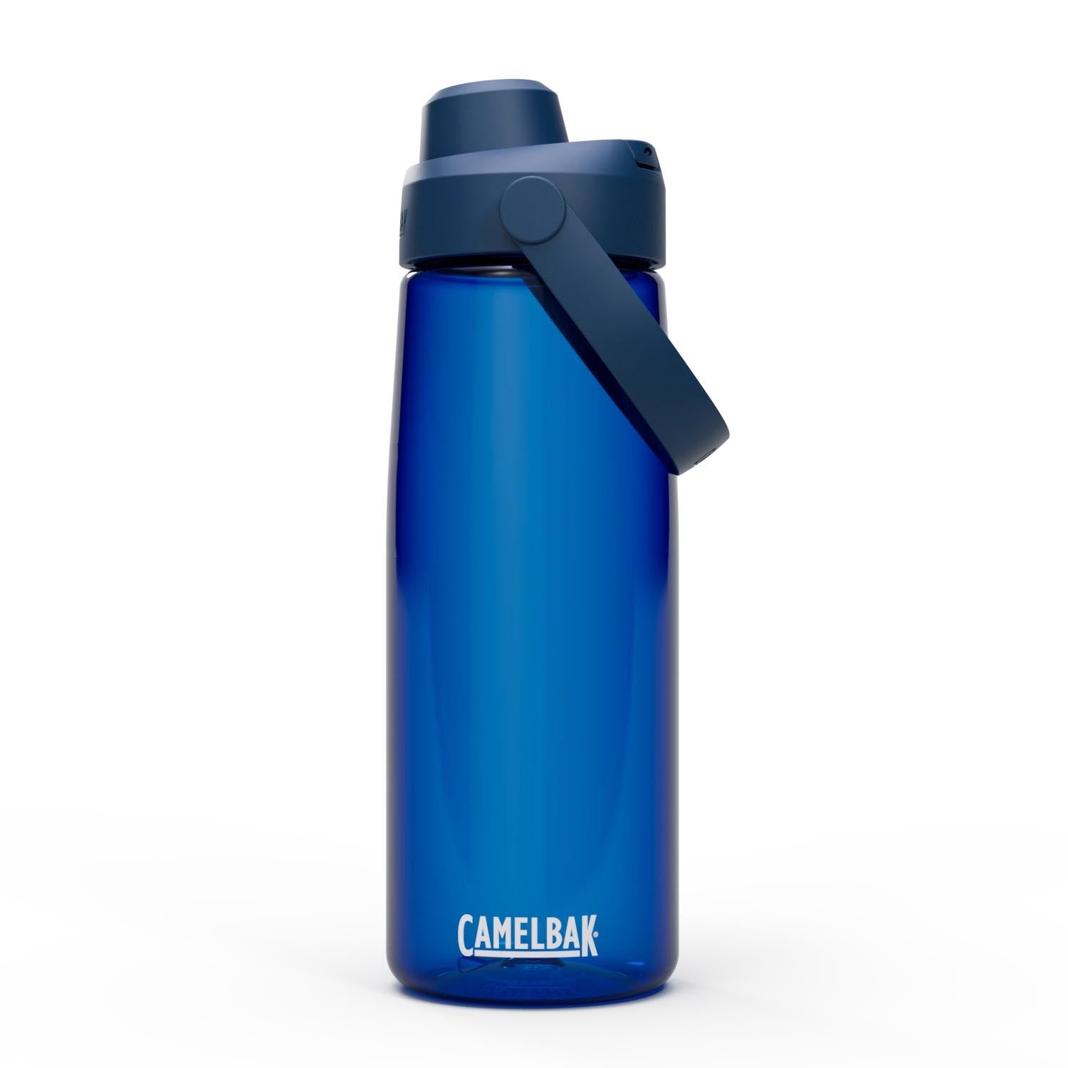 Thrive Flip Straw 0.75l oxford in Blau präsentiert im Onlineshop von KAQTU Design AG. Trinkflasche ist von Camelbak