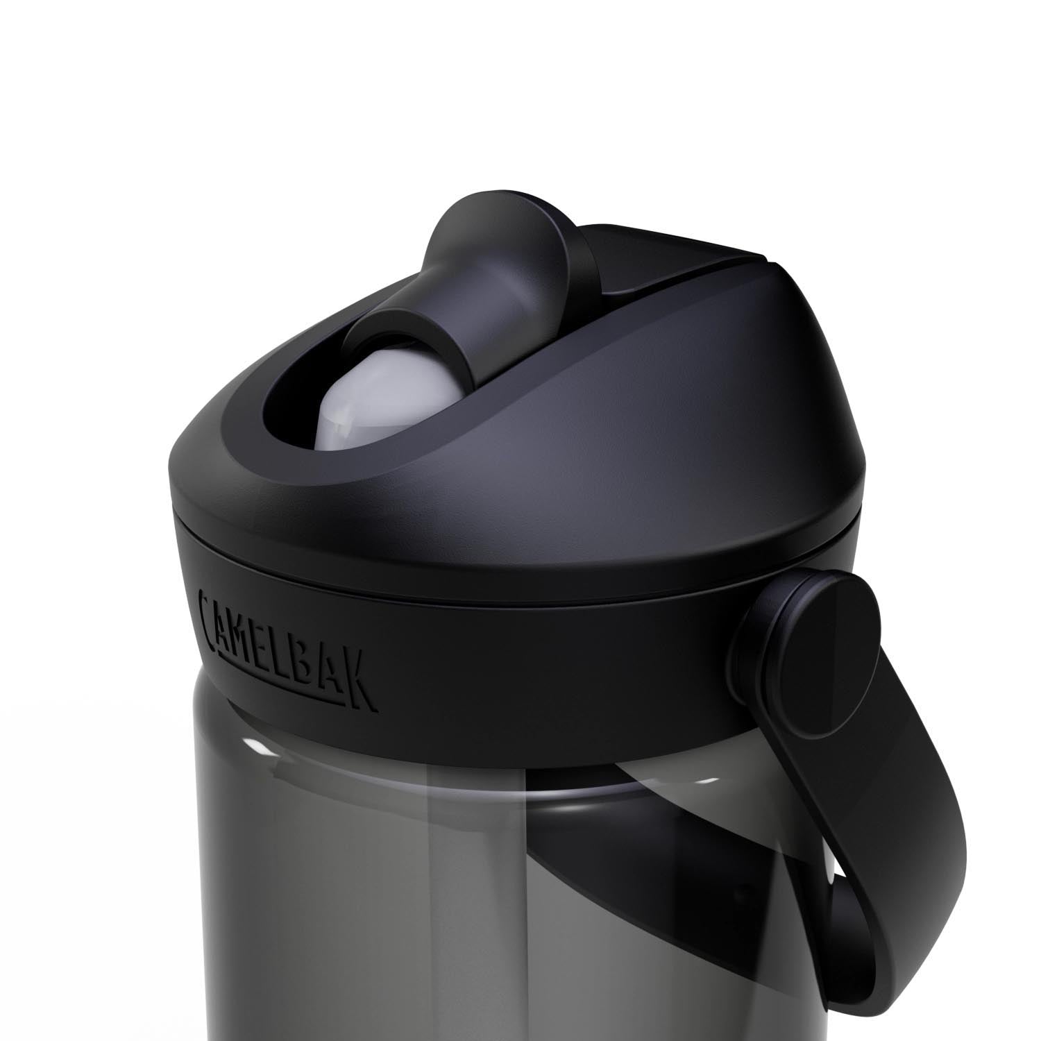 Die Camelbak Thrive Flip Straw 0.6l Charcoal ist eine stilvolle, auslaufsichere Flasche mit innovativem Flip-Strohhalm-Design.