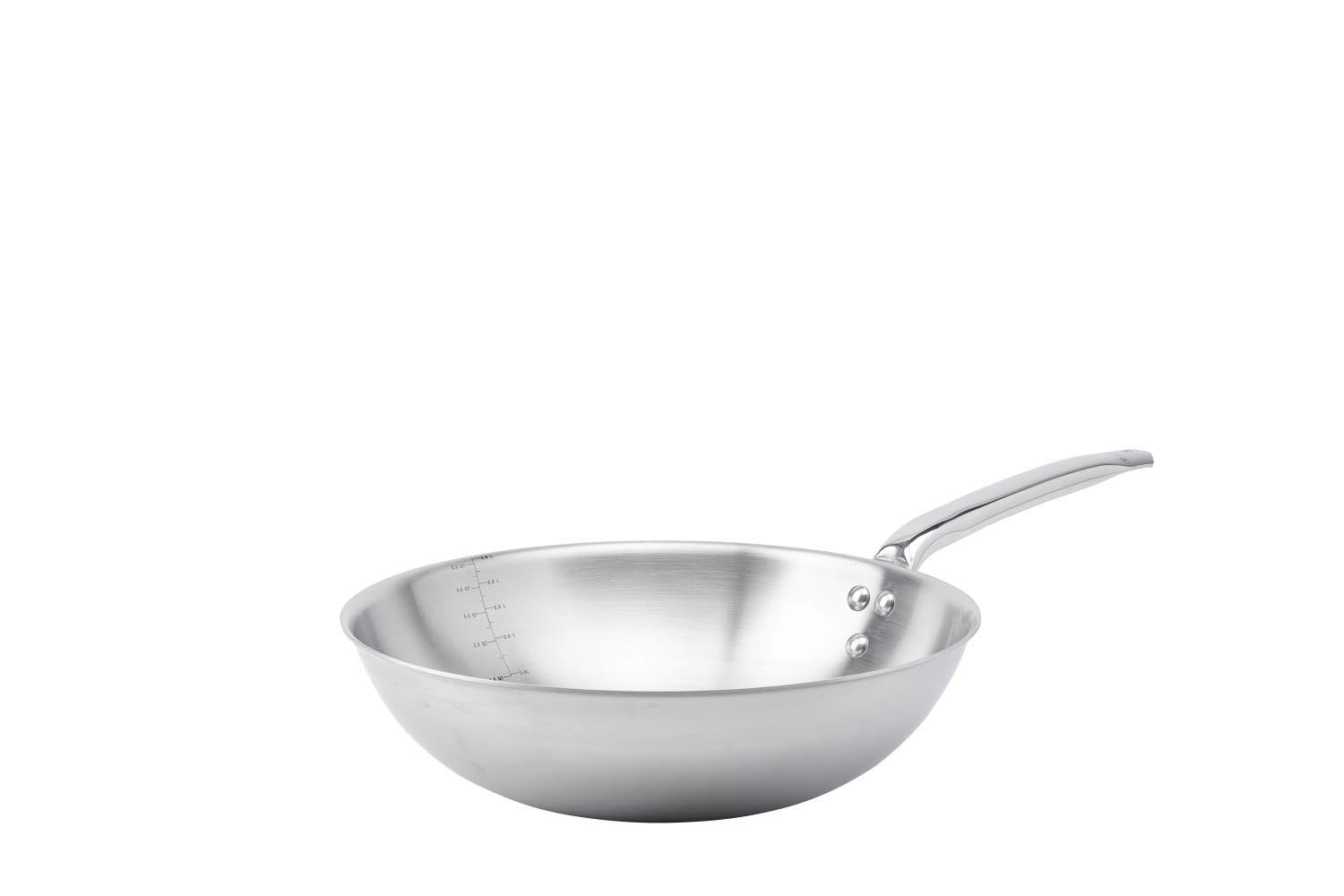 Wok Alchimy 28cm in Silber präsentiert im Onlineshop von KAQTU Design AG. Küchengerät ist von de Buyer
