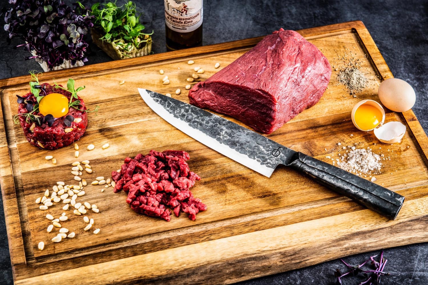 Grosses Schneidebrett aus Naturholz, perfekt für die Küche. Langlebig, elegant und funktional, von Style de Vie.