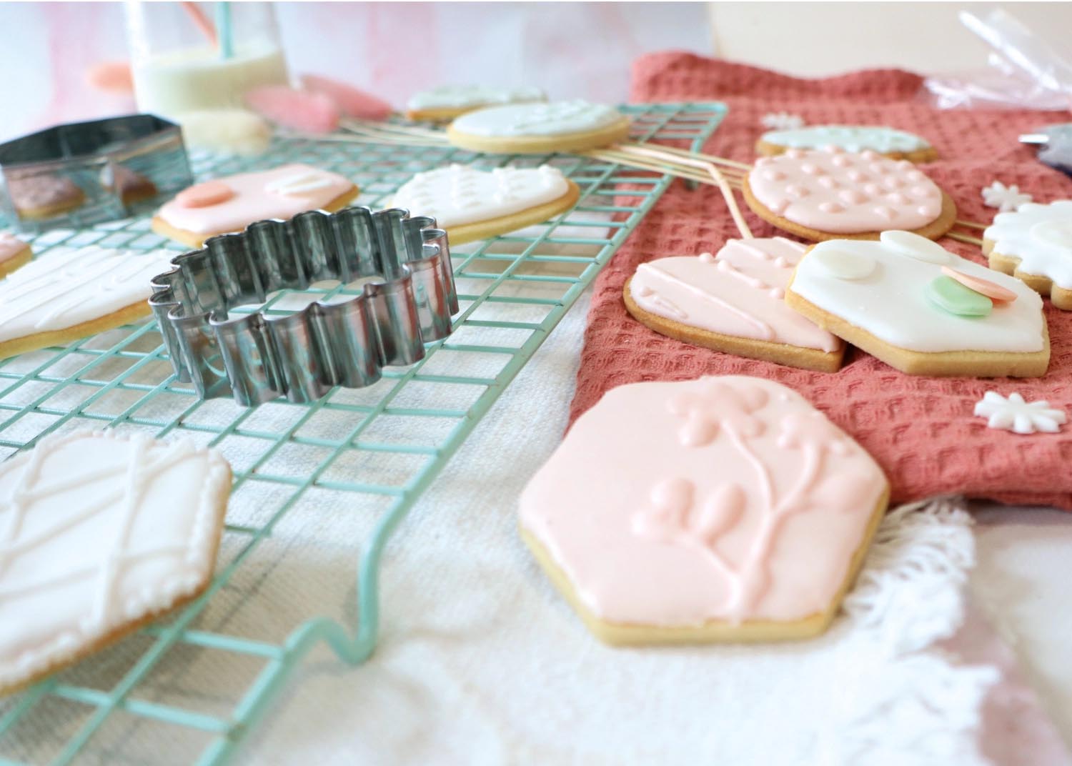 4-teiliges Ausstecher-Set aus Edelstahl von Scrap Cooking, ideal für kreative Backideen und präzise Formen in der Küche.