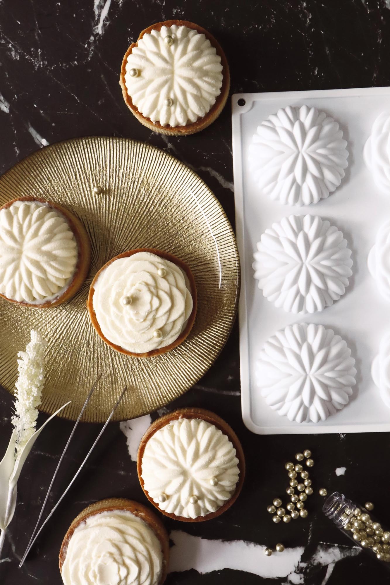 Set aus 4 Silikonformen für Saint-Honoré, 7 cm Durchmesser, perfekt für kreative Desserts, langlebig und von Scrap Cooking.