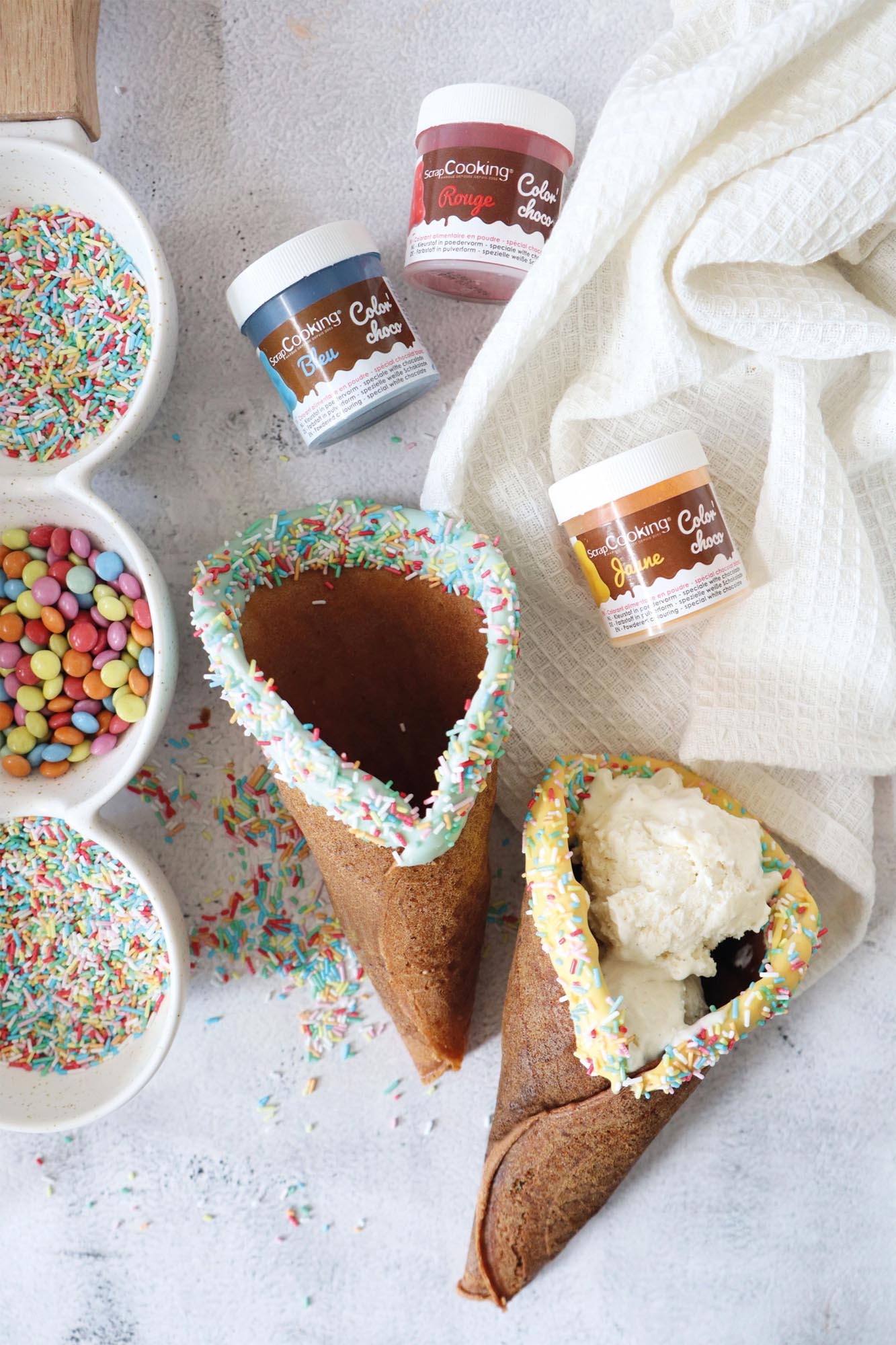 Fertigmischung für Schokoladenwaffeln von Scrap Cooking, 260g: Einfach zuzubereiten, ideal für schokoladige Desserts und Genuss.