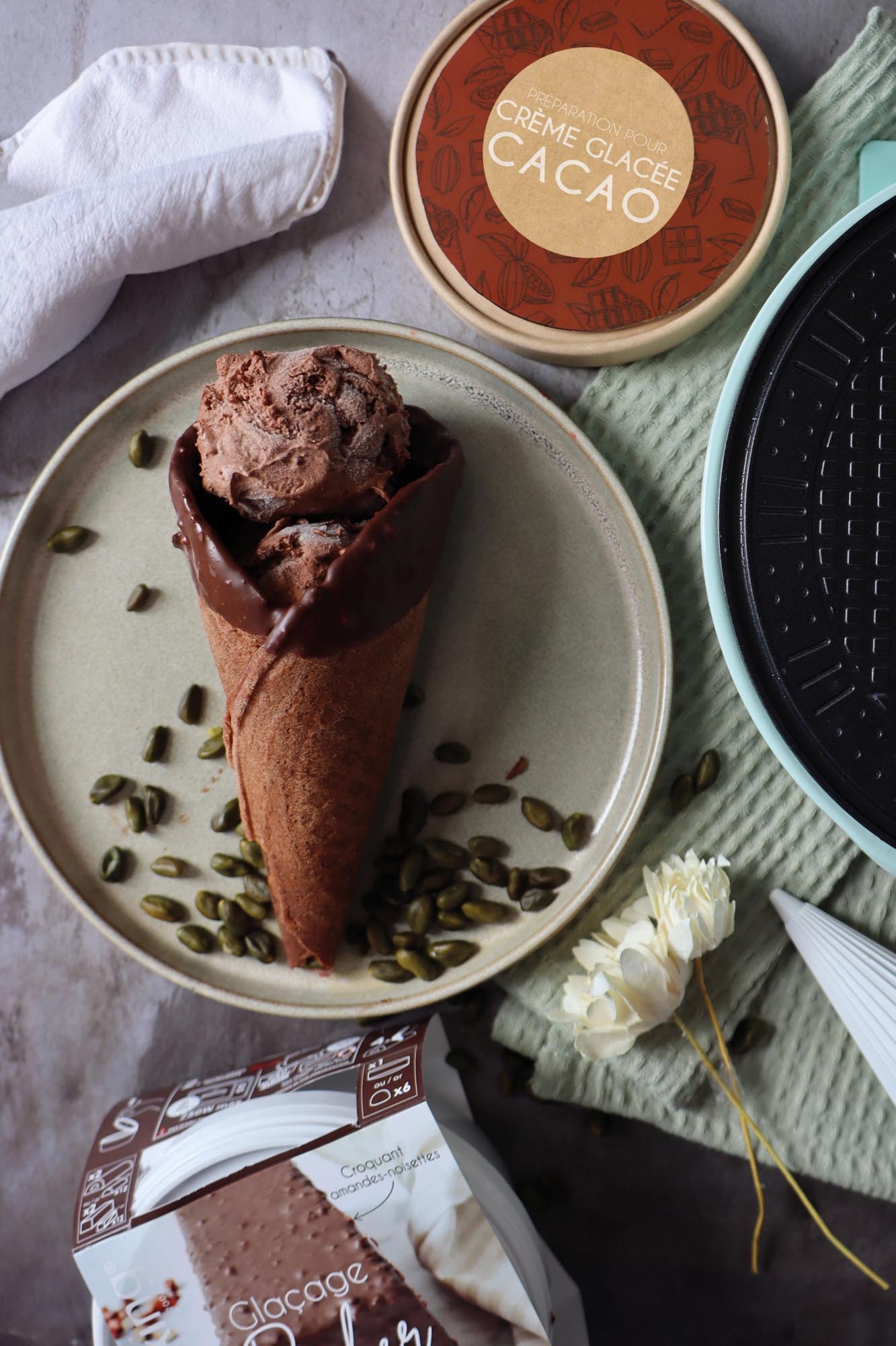Schokoladeneis-Fertigmischung, 185g, für köstliches hausgemachtes Eis, einfach zuzubereiten, cremig und lecker.